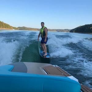 Meet your Posher, Sifet